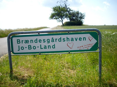 Die Olsenbande läßt von Bornholm grüßen und vergnügt sich wohl im Freizeitpark &quot;Joboland&quot; unweit der Stadt Svaneke.