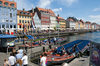 Dann am Kanal (Nyhavn) ganz nach vorn.