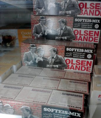 olsen.jpg (192.96 KiB) 73843 mal betrachtet Olsenbanden-Eis im Real, Danke an Andreas für das Bild.