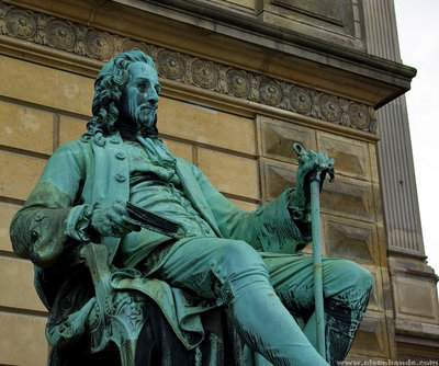 Ludvig Holberg Statue